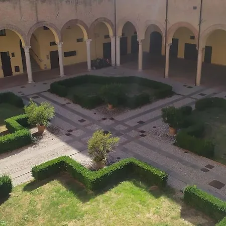 Apartment Mansarda In Fiabesco Palazzo Rinascimentale